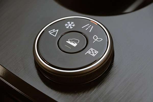 2025 Nissan X-TRAIL ST T33