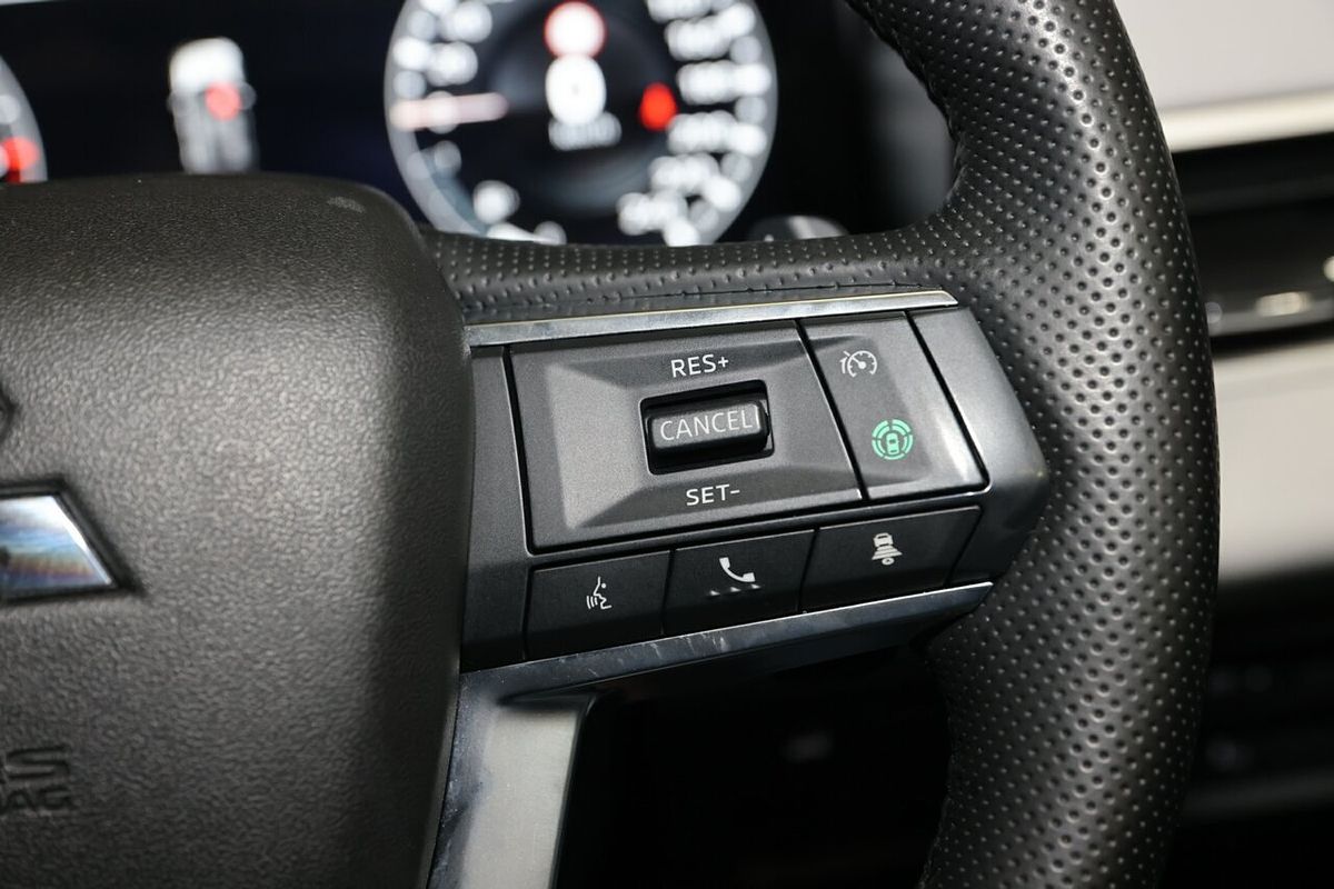 2024 Mitsubishi Outlander Exceed ZM