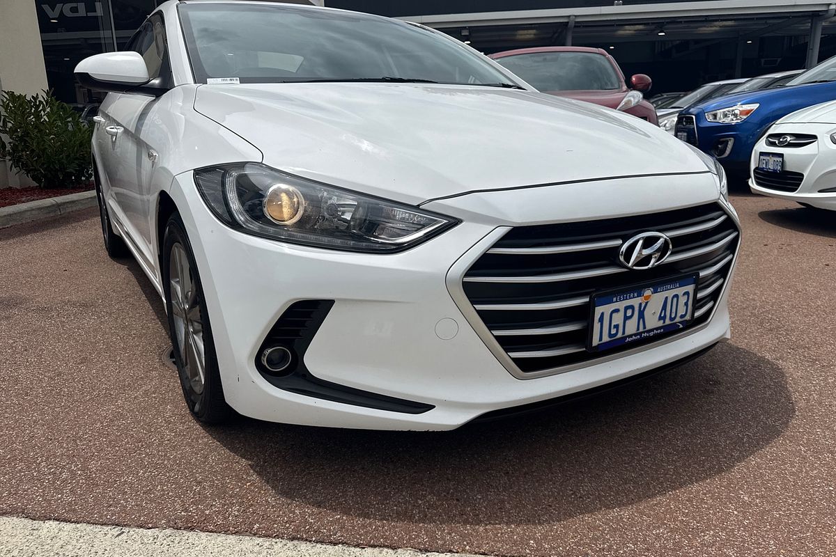 2018 Hyundai Elantra Active AD