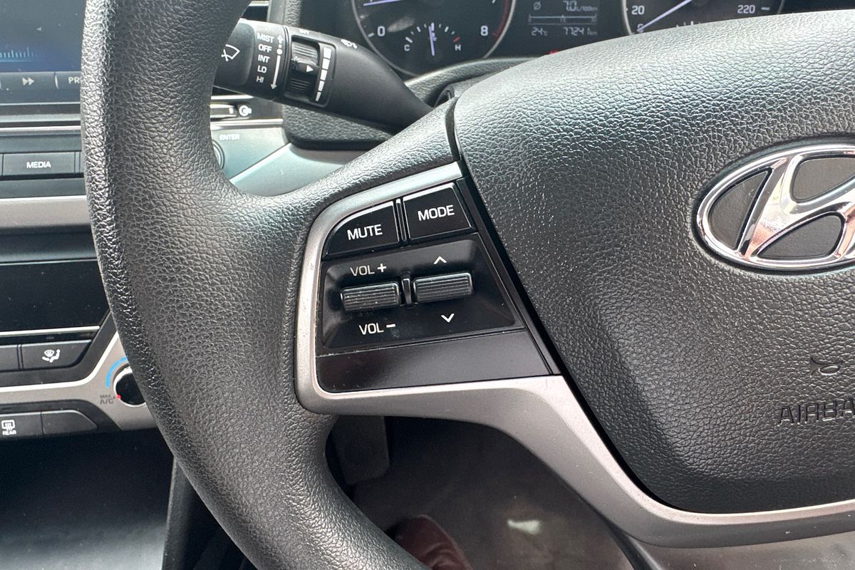 2018 Hyundai Elantra Active AD