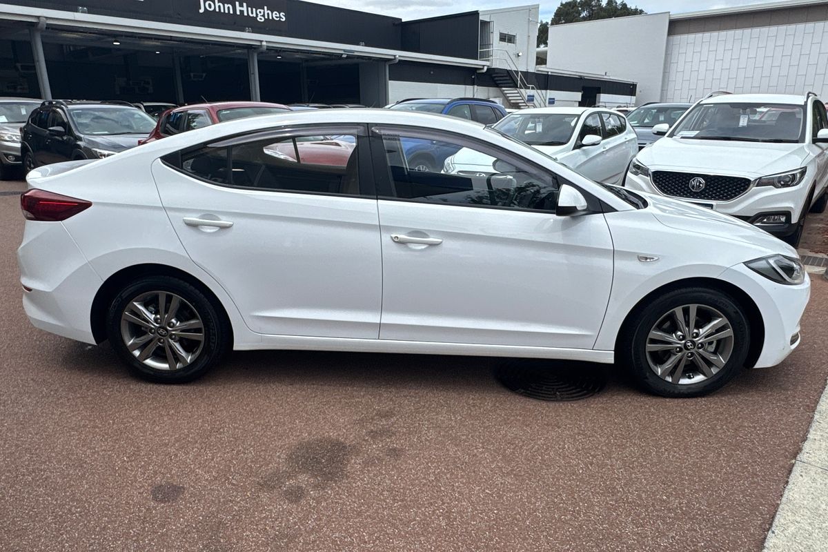 2018 Hyundai Elantra Active AD