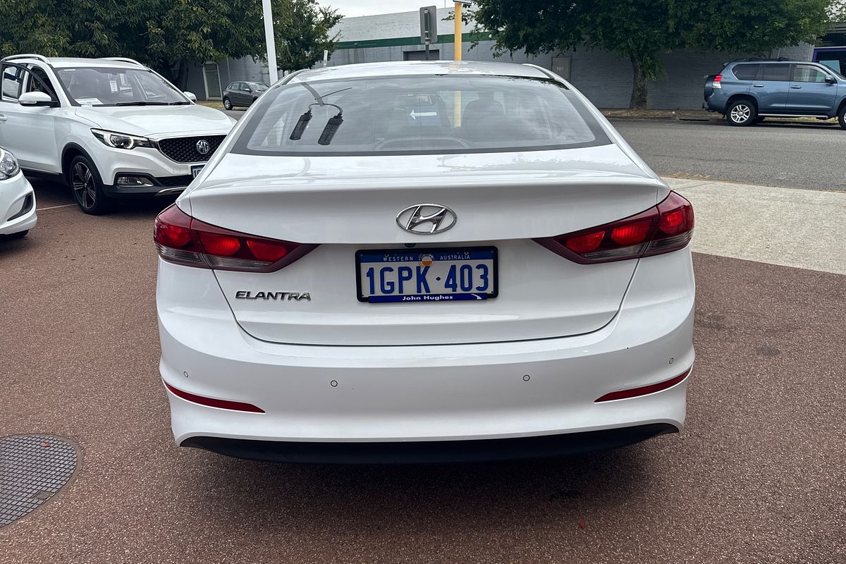 2018 Hyundai Elantra Active AD