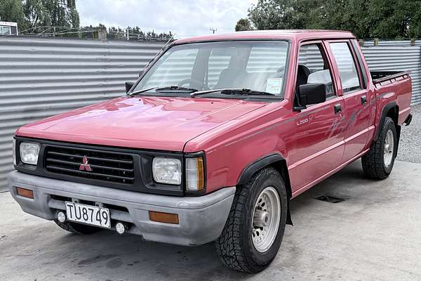 1995 Mitsubishi L200 2WD 2.5D DCAB M