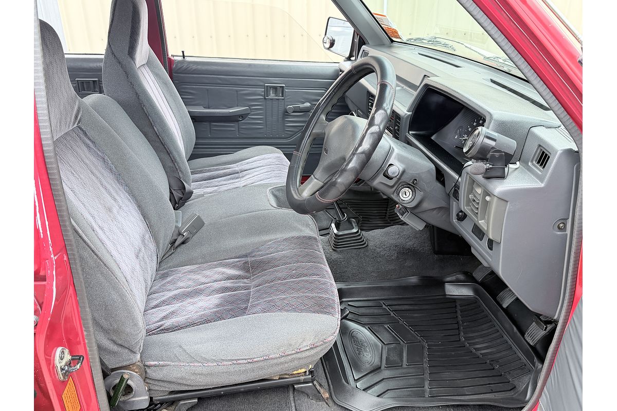 1995 Mitsubishi L200 2WD 2.5D DCAB M