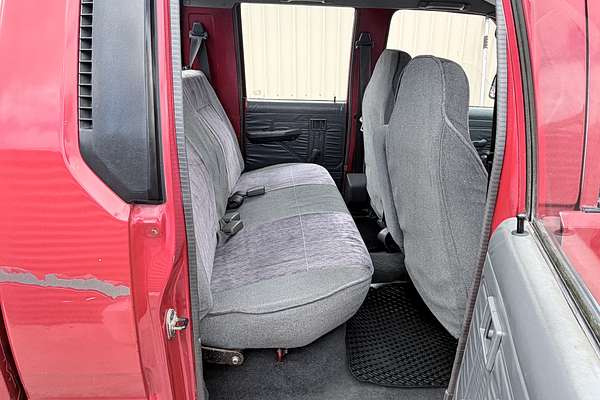 1995 Mitsubishi L200 2WD 2.5D DCAB M