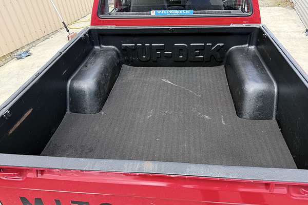 1995 Mitsubishi L200 2WD 2.5D DCAB M