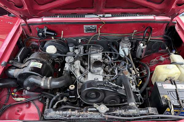 1995 Mitsubishi L200 2WD 2.5D DCAB M