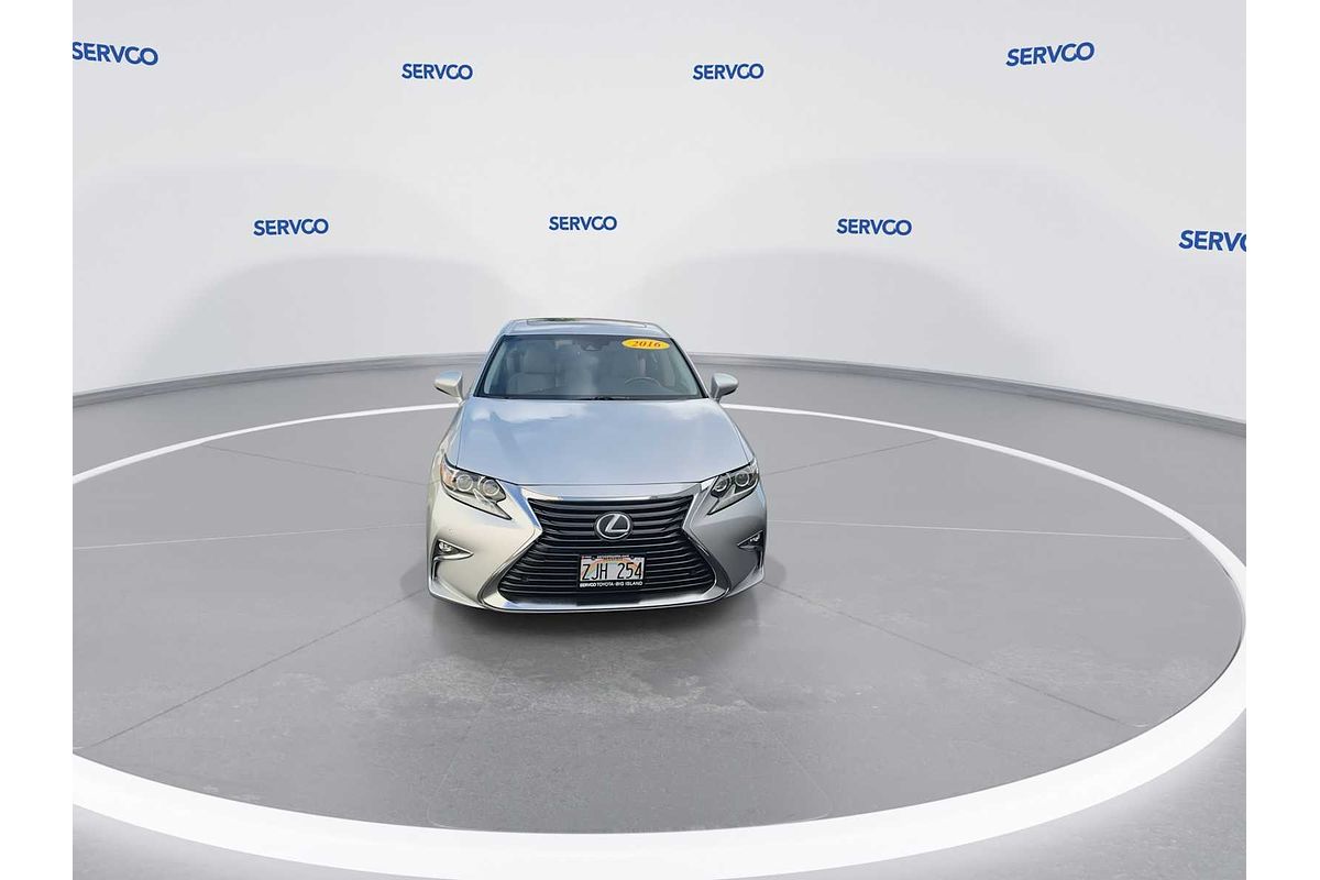 2016 Lexus ES Hybrid
