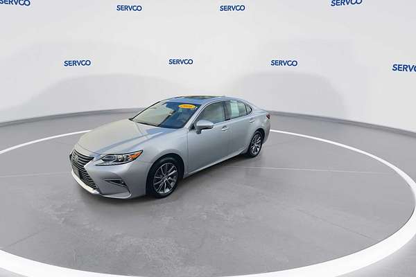 2016 Lexus ES Hybrid