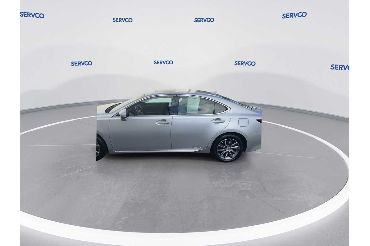 2016 Lexus ES Hybrid