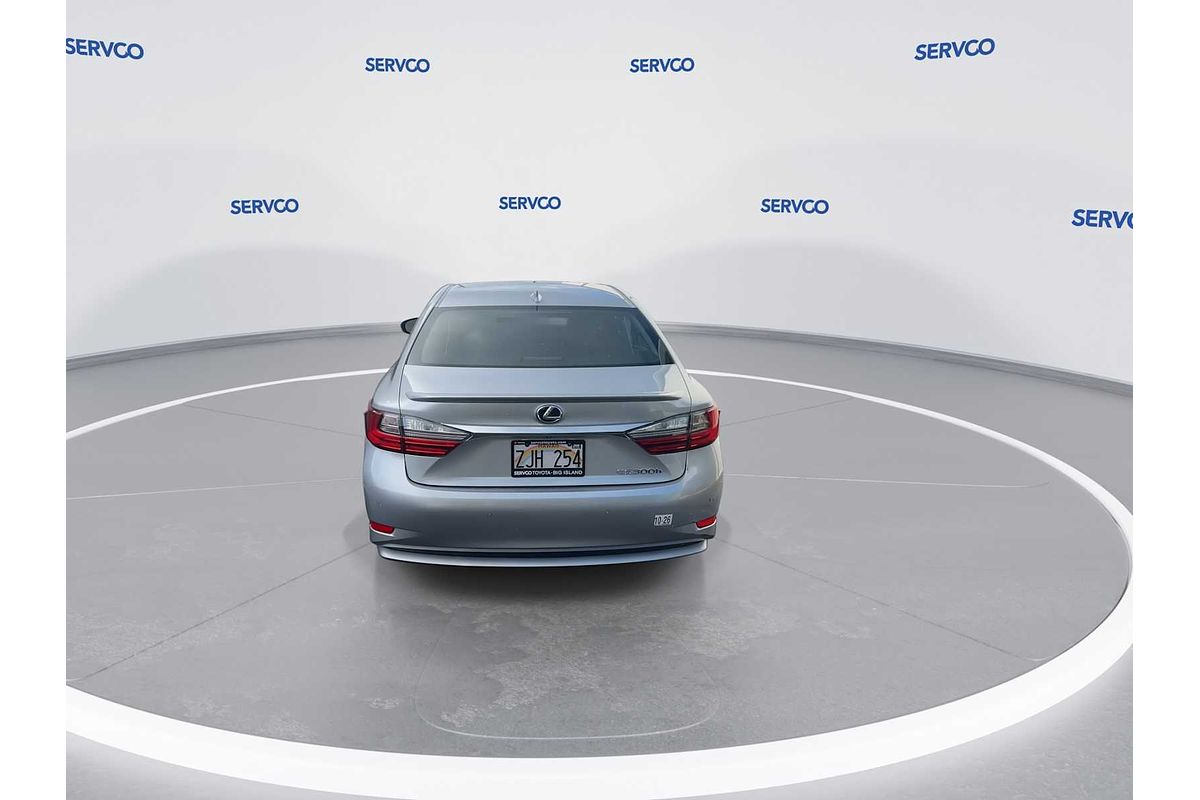 2016 Lexus ES Hybrid