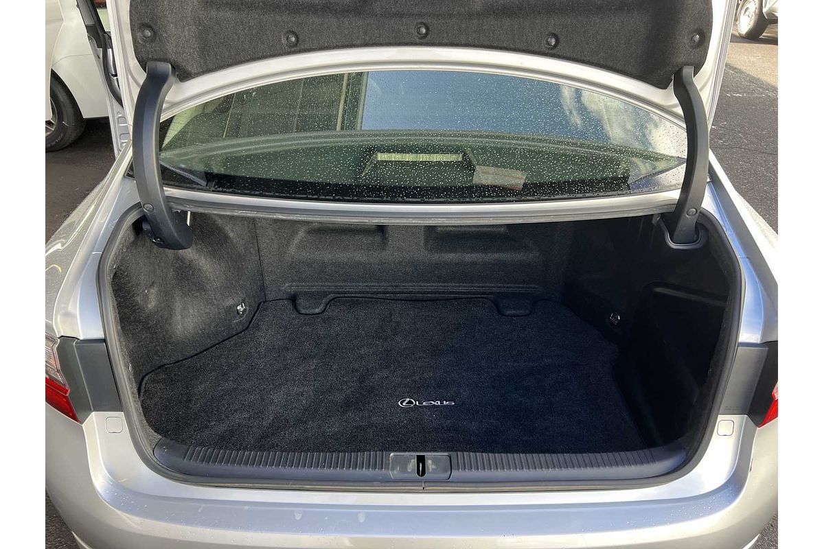 2016 Lexus ES Hybrid