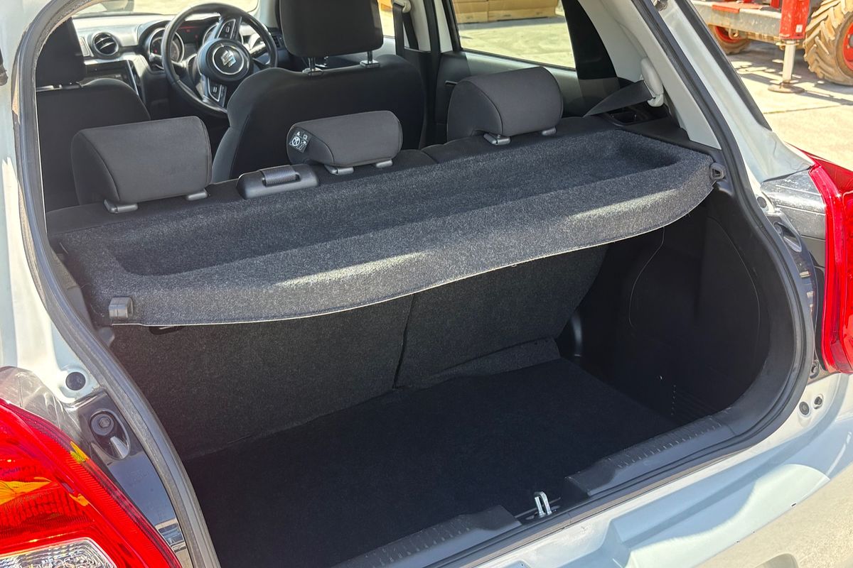 2023 Suzuki Swift GL AZ Series II