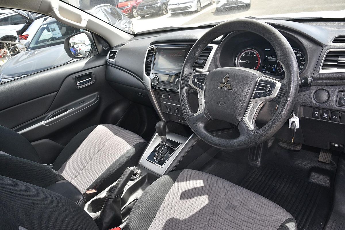 2020 Mitsubishi Triton GLX+ MR 4X4