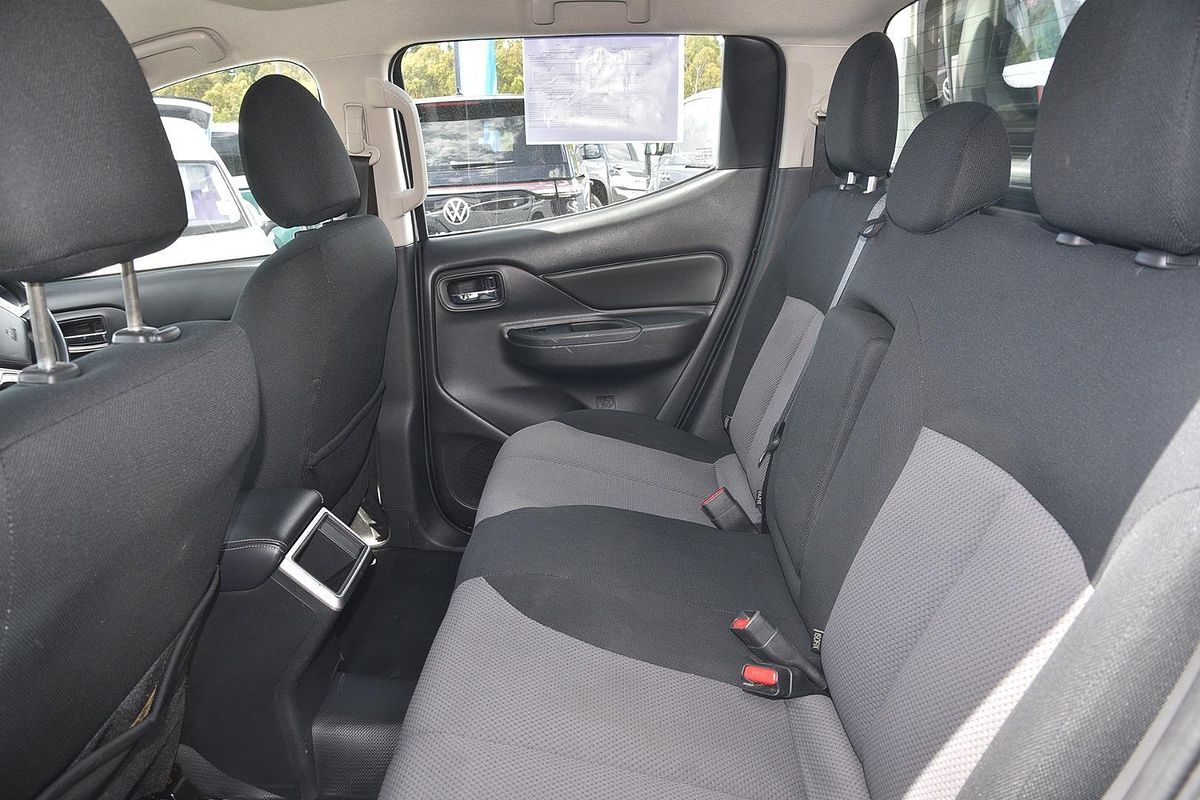 2020 Mitsubishi Triton GLX+ MR 4X4