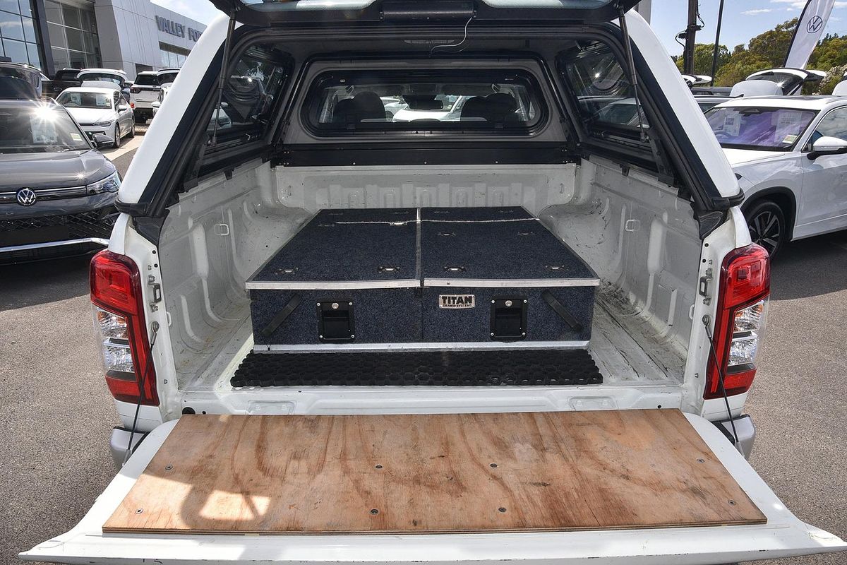 2020 Mitsubishi Triton GLX+ MR 4X4