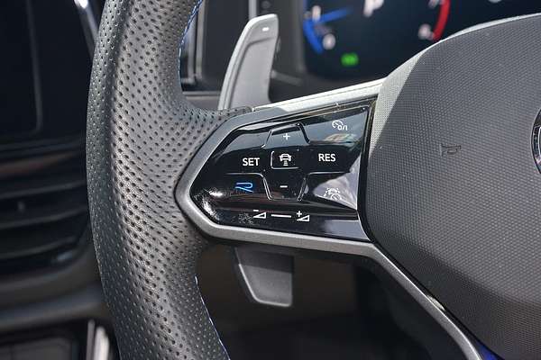 2023 Volkswagen T-Roc R D11