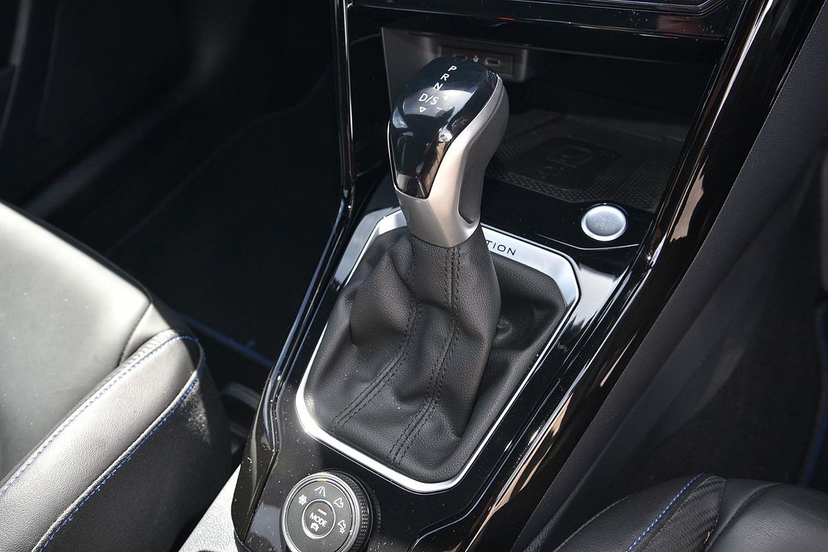 2023 Volkswagen T-Roc R D11