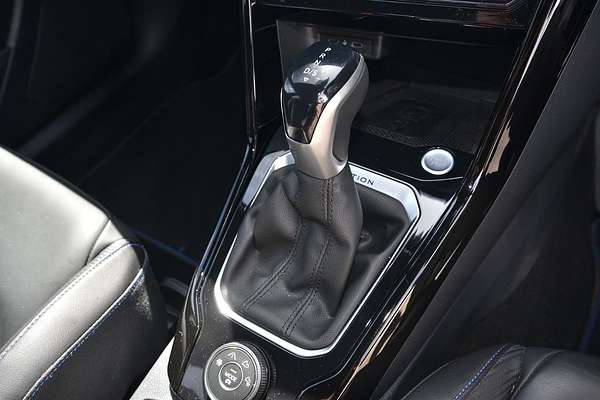 2023 Volkswagen T-Roc R D11