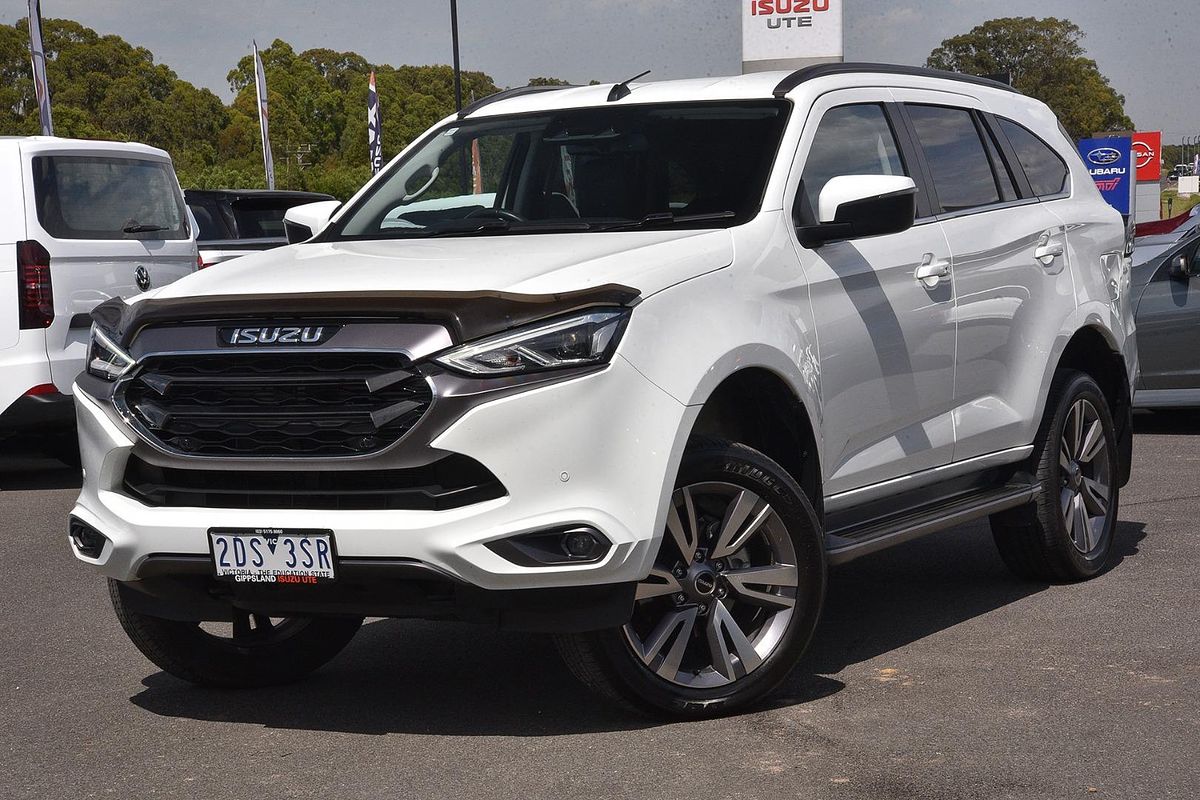 2023 Isuzu MU-X LS-T