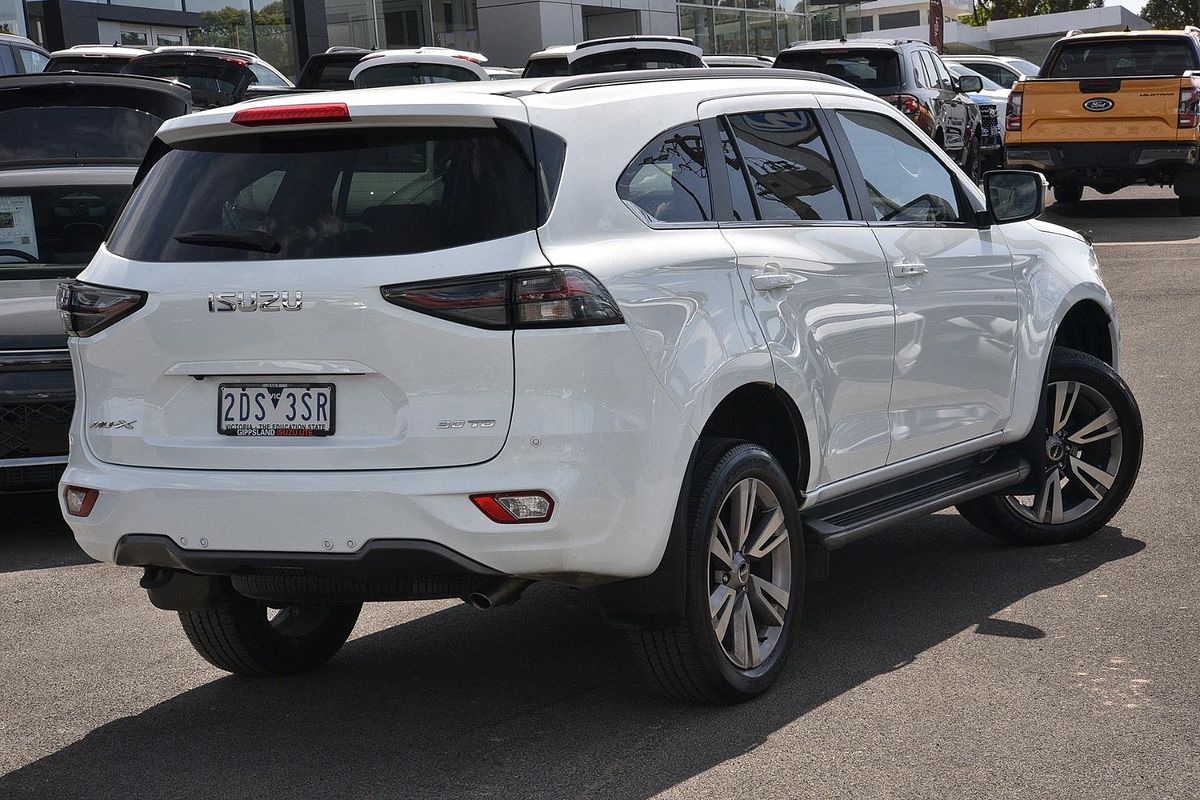 2023 Isuzu MU-X LS-T