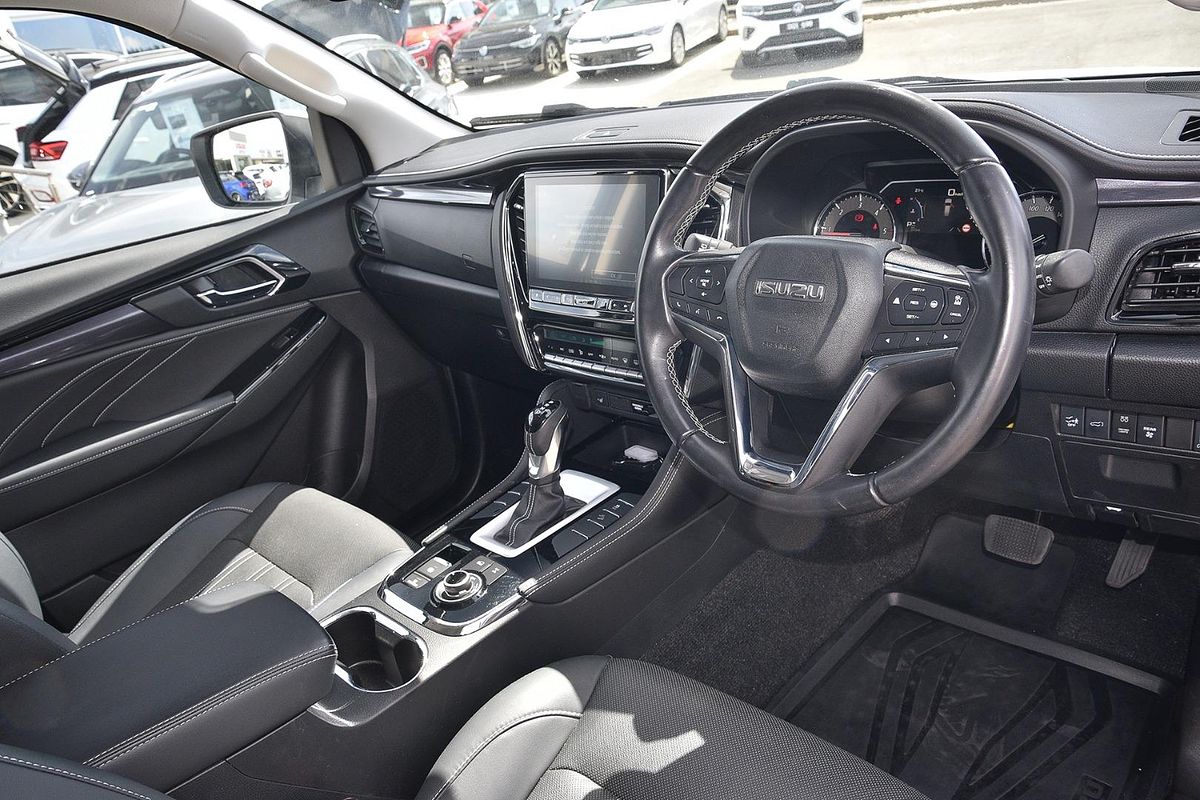 2023 Isuzu MU-X LS-T