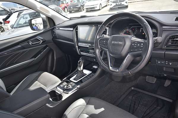 2023 Isuzu MU-X LS-T
