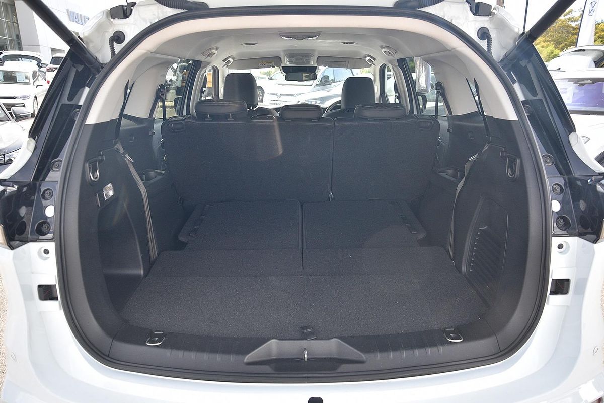 2023 Isuzu MU-X LS-T