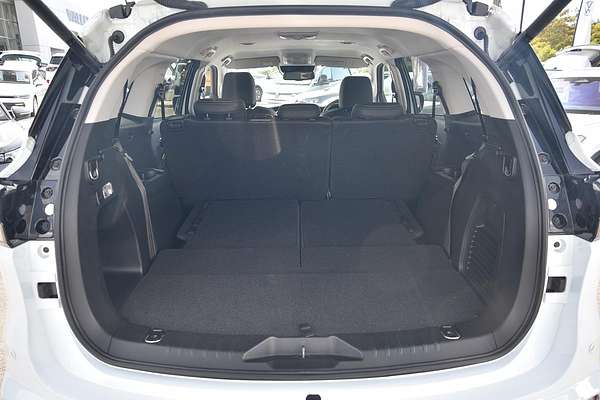 2023 Isuzu MU-X LS-T