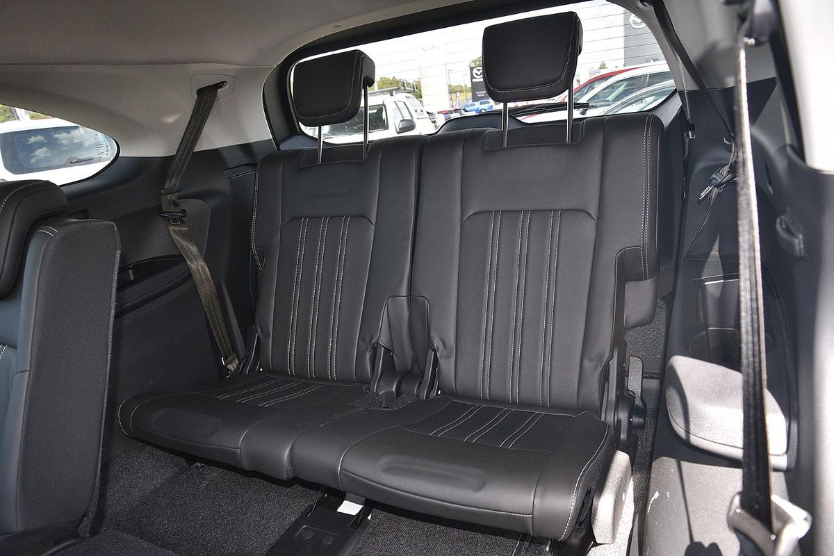 2023 Isuzu MU-X LS-T