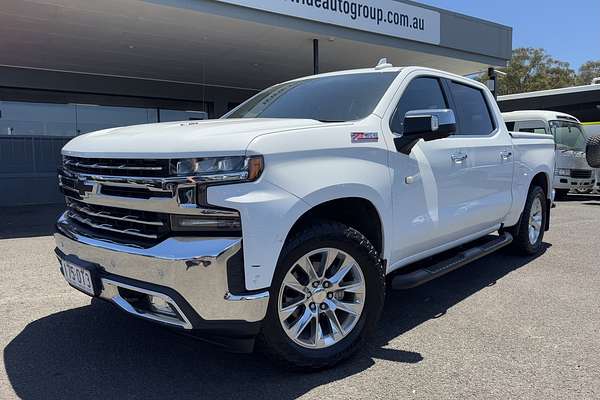 2020 Chevrolet Silverado 1500 LTZ Premium Edition T1 4X4