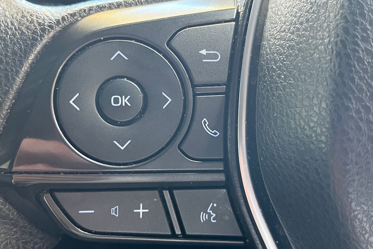 2023 Toyota Camry Ascent AXVH70R