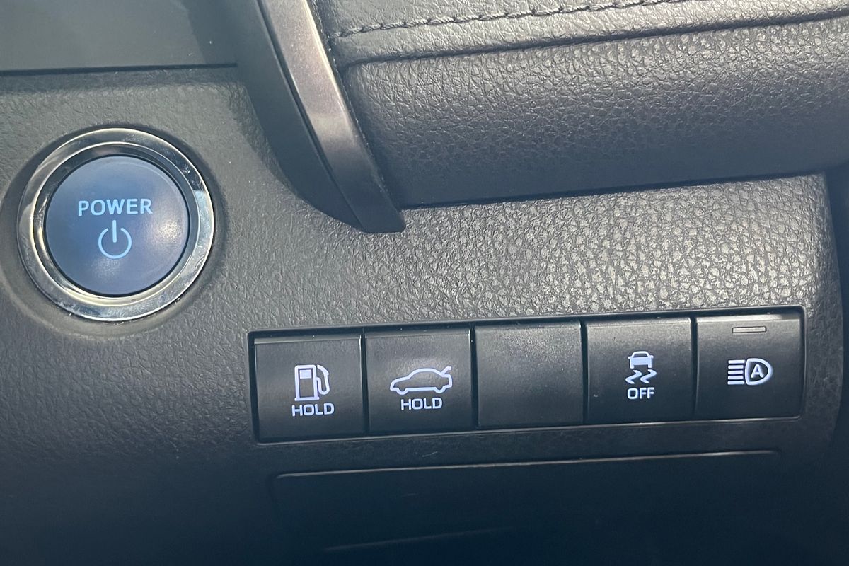 2023 Toyota Camry Ascent AXVH70R