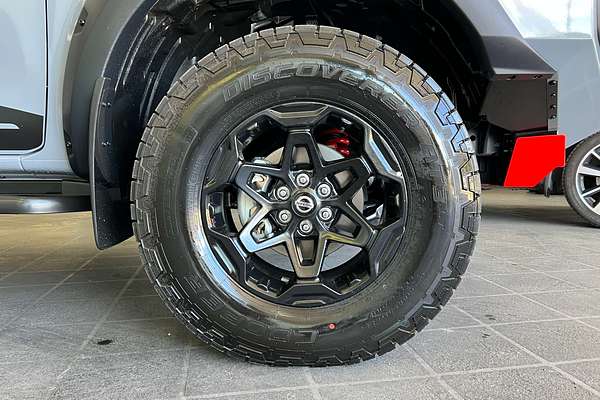 2025 Nissan Navara PRO-4X Warrior D23 4X4