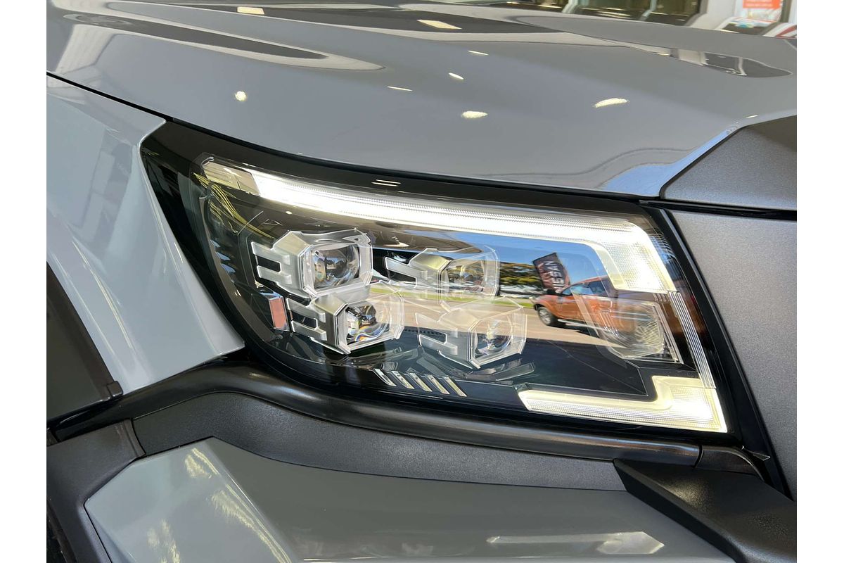 2025 Nissan Navara PRO-4X Warrior D23 4X4
