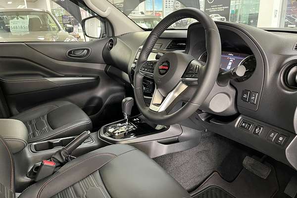 2025 Nissan Navara PRO-4X Warrior D23 4X4
