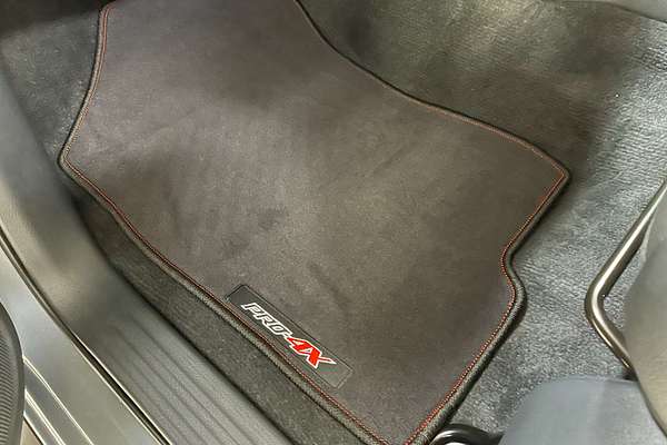 2025 Nissan Navara PRO-4X Warrior D23 4X4