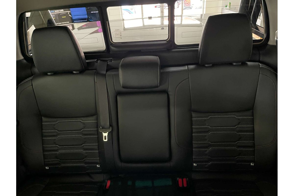 2025 Nissan Navara PRO-4X Warrior D23 4X4