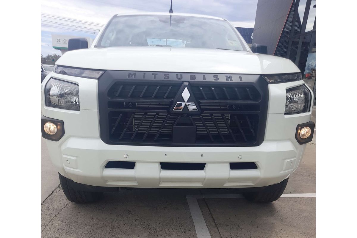 2025 Mitsubishi Triton GLX+ MV 4X4