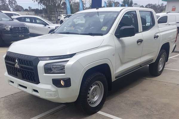2025 Mitsubishi Triton GLX+ MV 4X4