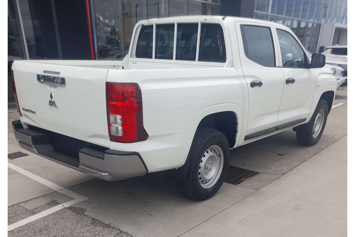 2025 Mitsubishi Triton GLX+ MV 4X4