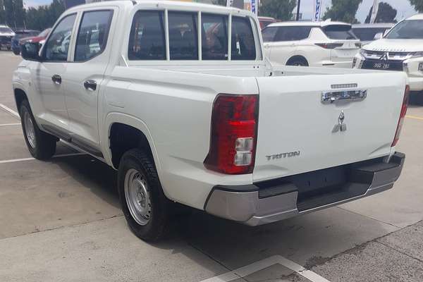 2025 Mitsubishi Triton GLX+ MV 4X4