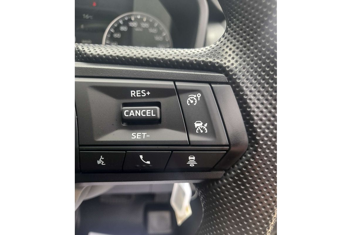 2025 Mitsubishi Triton GLX+ MV 4X4