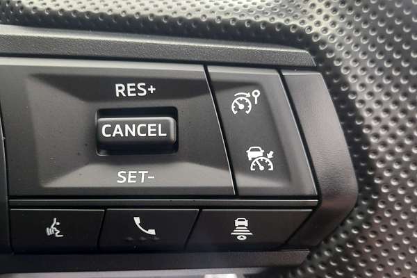 2025 Mitsubishi Triton GLX+ MV 4X4