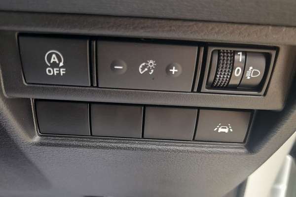 2025 Mitsubishi Triton GLX+ MV 4X4