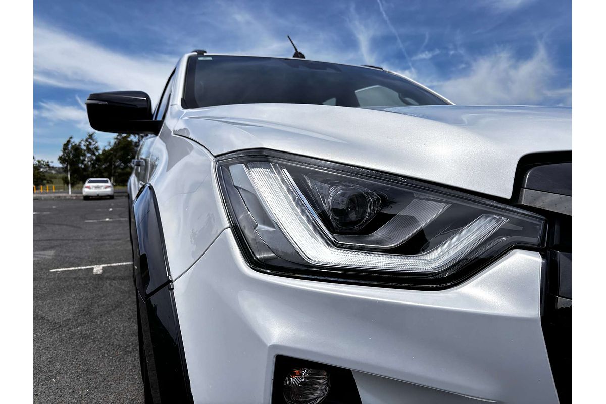 2023 Isuzu D-MAX X-TERRAIN 4X4