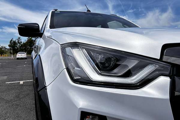 2023 Isuzu D-MAX X-TERRAIN 4X4