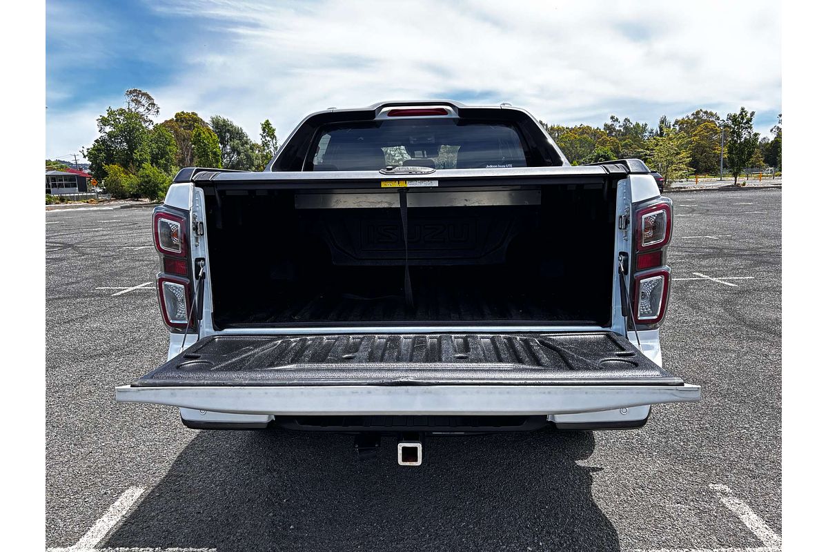 2023 Isuzu D-MAX X-TERRAIN 4X4