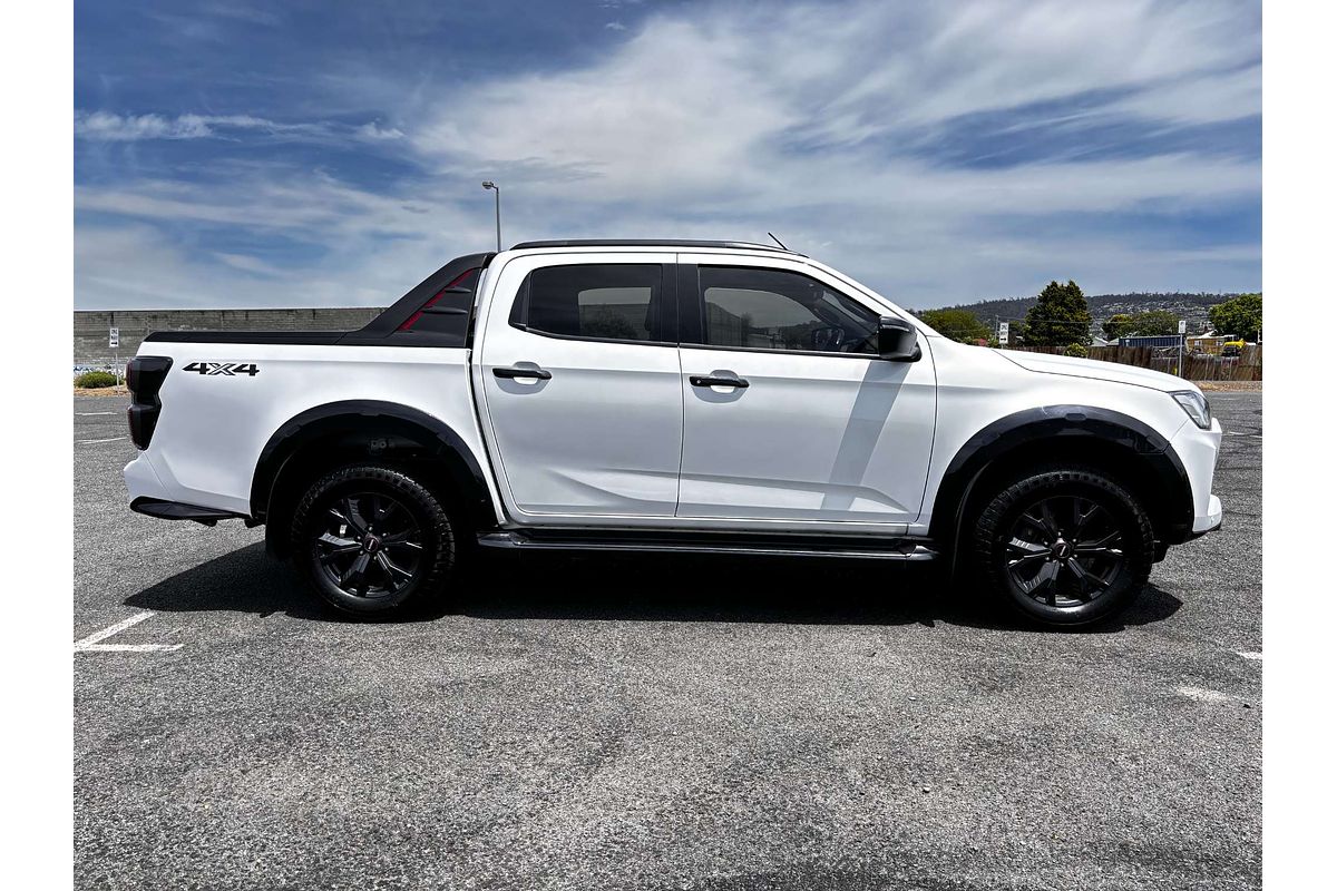 2023 Isuzu D-MAX X-TERRAIN 4X4