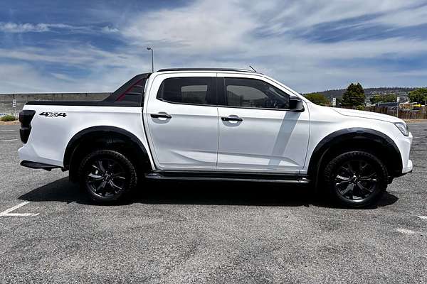 2023 Isuzu D-MAX X-TERRAIN 4X4
